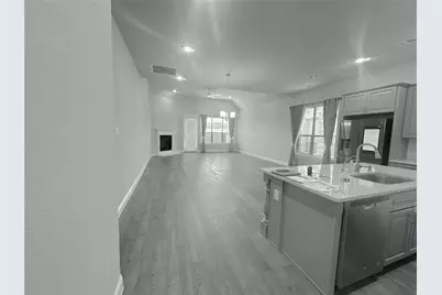 12709 Royal Oaks Lane, Farmers Branch, TX 75234 - Photo 18