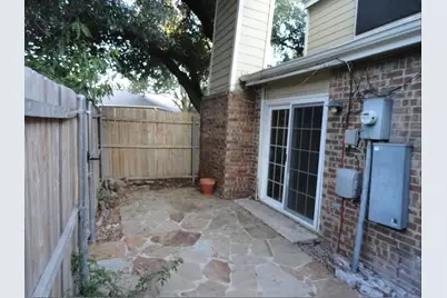 2717 Meadowstone Court, Carrollton, TX 75006 - Photo 18