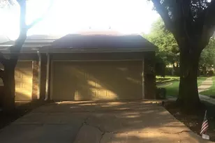 2717 Meadowstone Ct, Carrollton, TX 75006 - Photo 4