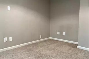 300 Cimarron Way, Irving, TX 75063 - Photo 14