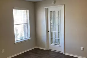 141 Valley View Dr, Lewisville, TX 75067 - Photo 14