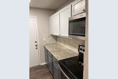 141 Valley View Drive #1Bed1Bath, Lewisville, TX 75067 - Photo 12