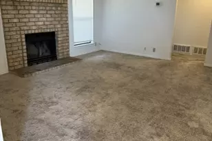 4402 Tall Meadow Ln, Fort Worth, TX 76133 - Photo 2