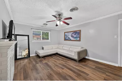 423 McKown Drive, Mansfield, TX 76063 - Photo 6