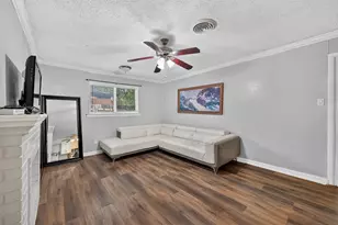 423 McKown Dr, Mansfield, TX 76063 - Photo 6