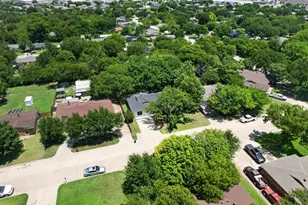 423 McKown Dr, Mansfield, TX 76063 - Photo 28