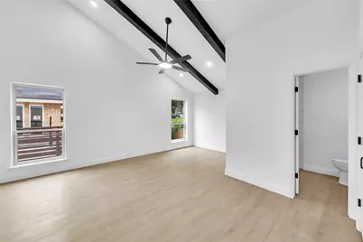 13826 Wooded Creek Court, Farmers Branch, TX 75244 - Photo 4