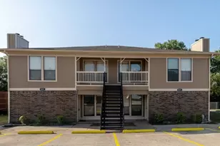 8109 Foxfire Ln, White Settlement, TX 76108 - Photo 1