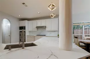 12339 Shumard Ln, Frisco, TX 75035 - Photo 2