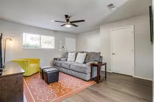 1006 Thannisch Dr, Arlington, TX 76011 - Photo 6