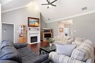 2109 Golden Arrow Dr, Flower Mound, TX 75028 - Photo 12