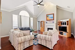 2109 Golden Arrow Dr, Flower Mound, TX 75028 - Photo 10