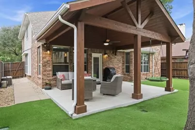 6974 Shoreview, Grand Prairie, TX 75054 - Photo 2