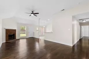 8810 Quail Ridge Dr, Rowlett, TX 75089 - Photo 4