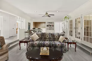 2641 Woodmont Cir, Waco, TX 76710 - Photo 10