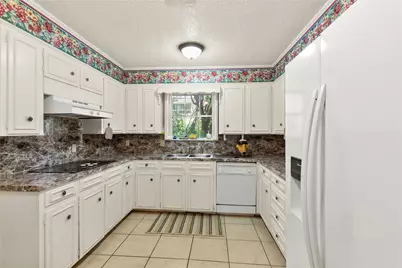 2641 Woodmont Circle, Waco, TX 76710 - Photo 14