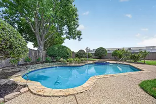 1019 Ridgeview Cir, Carrollton, TX 75007 - Photo 26