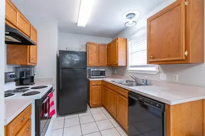 634 E North 16th Street #B, Abilene, TX 79601 - Photo 6