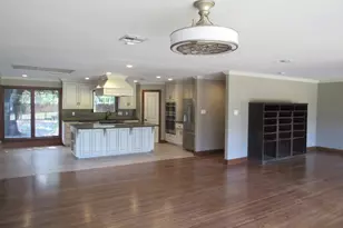 3300 Oakridge Ln, Waco, TX 76708 - Photo 6