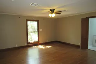 3300 Oakridge Ln, Waco, TX 76708 - Photo 8