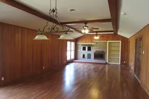 3300 Oakridge Ln, Waco, TX 76708 - Photo 4