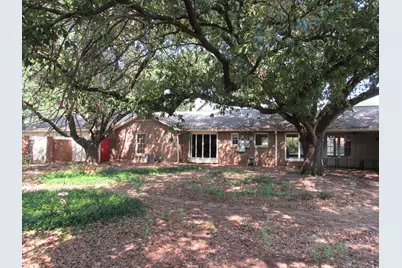 3300 Oakridge Lane, Waco, TX 76708 - Photo 26