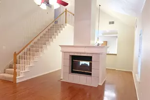 529 Continental Dr, Lewisville, TX 75067 - Photo 8