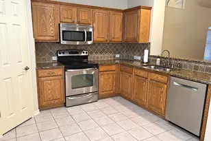 529 Continental Dr, Lewisville, TX 75067 - Photo 12