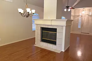 529 Continental Dr, Lewisville, TX 75067 - Photo 6