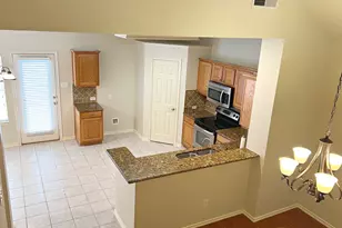 529 Continental Dr, Lewisville, TX 75067 - Photo 10