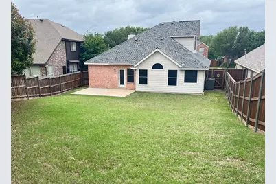 529 Continental Drive, Lewisville, TX 75067 - Photo 28
