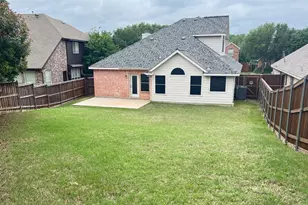 529 Continental Dr, Lewisville, TX 75067 - Photo 28