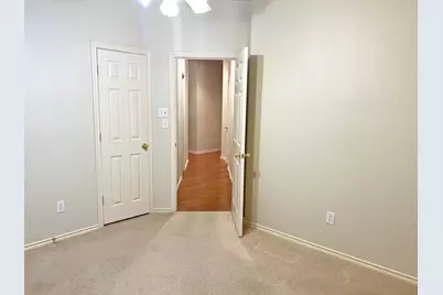 529 Continental Drive, Lewisville, TX 75067 - Photo 20