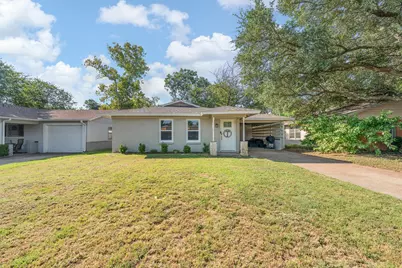 809 Phillips Street, Cleburne, TX 76033 - Photo 2