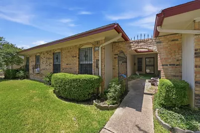 4115 Greenway Drive, Garland, TX 75041 - Photo 2