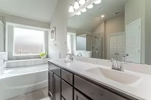 1828 Abelia Ln, Weatherford, TX 76086 - Photo 10