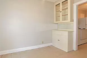 1611 N Locust St, Denton, TX 76201 - Photo 6