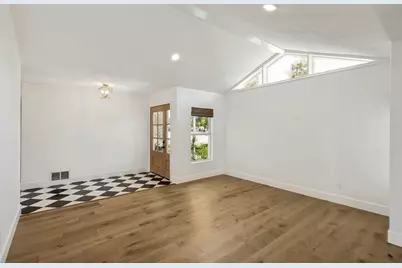 5129 Mill Run Road, Dallas, TX 75244 - Photo 2
