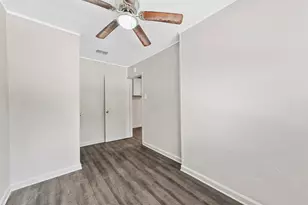 2717 Townsend Dr, Fort Worth, TX 76110 - Photo 20