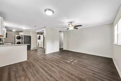 2717 Townsend Drive, Fort Worth, TX 76110 - Photo 10