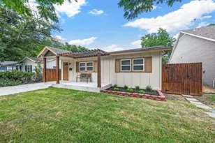 2717 Townsend Dr, Fort Worth, TX 76110 - Photo 36