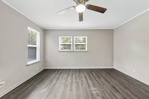 2717 Townsend Dr, Fort Worth, TX 76110 - Photo 28