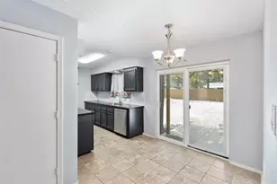 217 Pierce Dr, Mabank, TX 75156 - Photo 6
