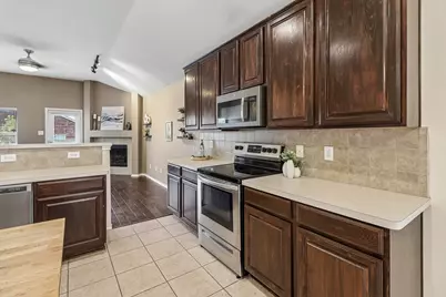 6008 Marsh Rail Drive, Denton, TX 76208 - Photo 12