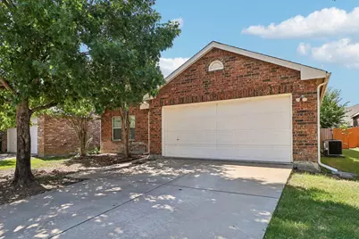 6008 Marsh Rail Drive, Denton, TX 76208 - Photo 2