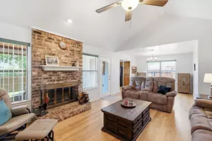 329 Pepperwood St, Coppell, TX 75019 - Photo 2