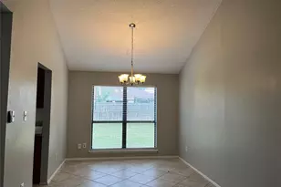 2406 Bentley Dr, Grand Prairie, TX 75052 - Photo 14