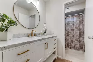9506 Milltrail Dr, Dallas, TX 75238 - Photo 12