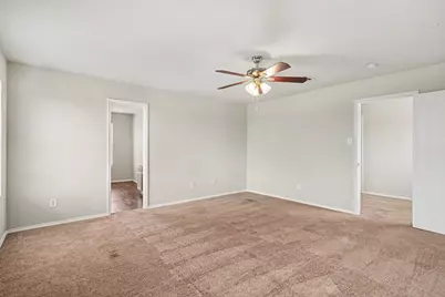 1733 Vineridge Lane, Burleson, TX 76028 - Photo 14