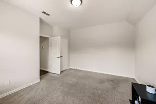 7216 E Nirvana Cir, North Richland Hills, TX 76182 - Photo 38